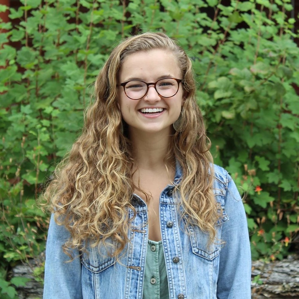 Meet your Posher, Hannah